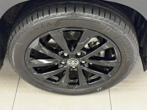 Toyota Corolla Cross 1.8 Hybrid GR-Sport - Image 17