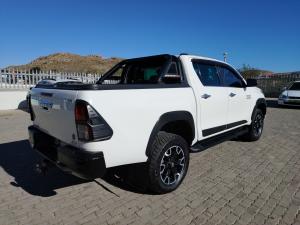 Toyota Hilux 2.8GD-6 double cab 4x4 Legend 50 auto - Image 2