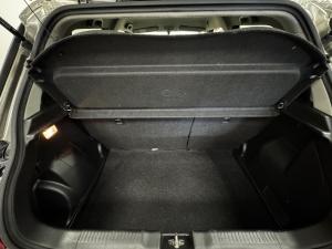 Suzuki Swift 1.2 GLX manual - Image 15