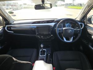 Toyota Hilux 2.8GD-6 double cab 4x4 Raider auto - Image 6