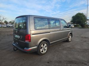 Volkswagen Transporter 2.0TDI Kombi SWB Trendline auto - Image 2