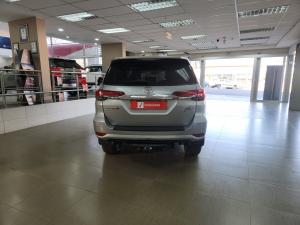 Toyota Fortuner 2.8GD-6 auto - Image 5