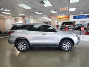 Toyota Fortuner 2.8GD-6 auto - Image 3