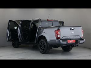 Nissan Navara 2.5DDTi double cab LE - Image 10