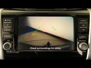 Nissan Navara 2.5DDTi double cab LE - Image 25