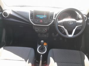 Toyota Vitz 1.0 XR manual - Image 6
