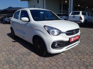 Toyota Vitz 1.0 XR manual - Image 1
