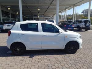 Toyota Vitz 1.0 XR manual - Image 3