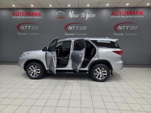 Toyota Fortuner 2.8GD-6 Raised Body automatic - Image 10