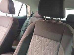 Volkswagen T-CROSS 1.0 TSI Life DSG - Image 16