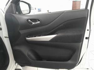 Nissan Navara 2.3D SE automaticD/C - Image 15