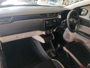 Renault Triber 1.0 Expression / Life - Image 11