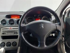 Peugeot 308 1.6 Premium - Image 13
