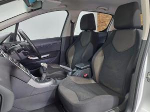 Peugeot 308 1.6 Premium - Image 7