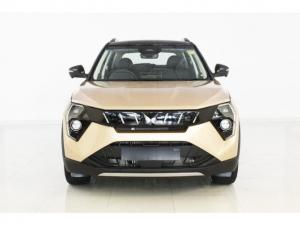 Mahindra XUV 3XO 1.2T AX7L - Image 2