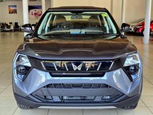 Mahindra XUV 3XO 1.2T MX3 manual - Image 3