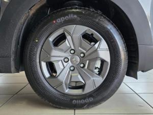 Mahindra XUV 3XO 1.2T MX3 manual - Image 6