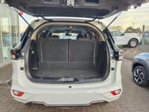 Isuzu mu-X 3.0TD LS 4x4 - Image 11