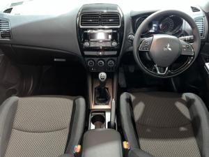 Mitsubishi ASX 2.0 ES manual - Image 5