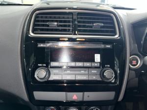 Mitsubishi ASX 2.0 ES manual - Image 6