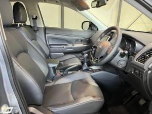 Mitsubishi ASX 2.0 LS manual - Image 8