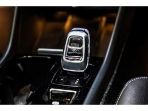 Volvo XC40 T5 AWD Inscription - Image 13