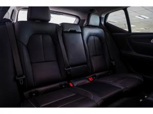Volvo XC40 T5 AWD Inscription - Image 6