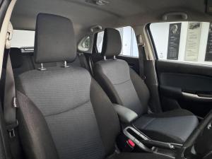 Toyota Starlet 1.4 XR auto - Image 8