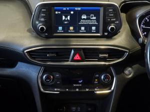 Hyundai Santa Fe 2.2D Executive - Image 12