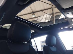 Mercedes-Benz GLB GLB220d 4Matic AMG Line - Image 6
