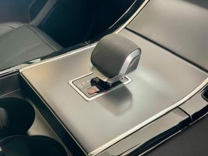 Land Rover Range Rover Velar D300 Dynamic SE - Image 18