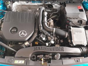 Mercedes-Benz CLA CLA200 Progressive - Image 10