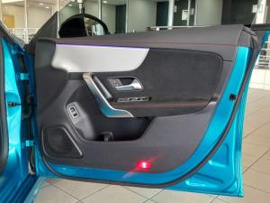 Mercedes-Benz CLA CLA200 Progressive - Image 9