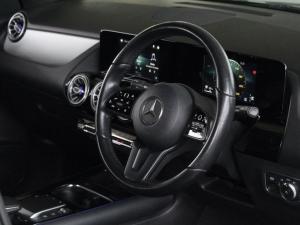 Mercedes-Benz GLA GLA200 - Image 15