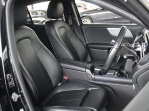 Mercedes-Benz GLA GLA200 - Image 16