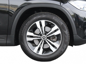 Mercedes-Benz GLA GLA200 - Image 20