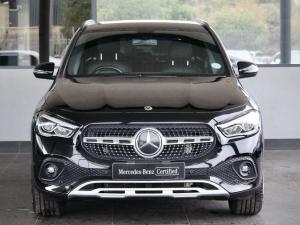 Mercedes-Benz GLA GLA200 - Image 2