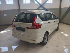 Suzuki Ertiga 1.5 GA - Image 3