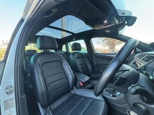 Volkswagen Tiguan 2.0TDI 4Motion Highline - Image 13
