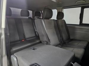 Volkswagen Transporter 2.0BiTDI Kombi SWB Trendline Plus 4Motion - Image 10