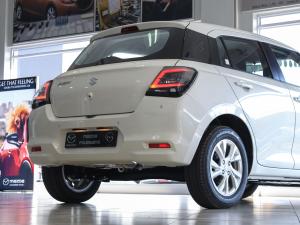 Suzuki Swift 1.2 GL+ auto - Image 14