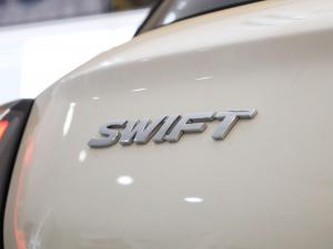 Suzuki Swift 1.2 GL+ auto - Image 17