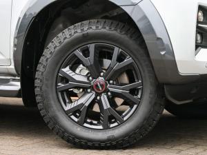 Isuzu D-Max 3.0TD double cab V-Cross - Image 6