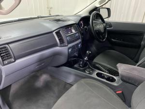 Ford Everest 2.2TDCi 4WD XLS - Image 13