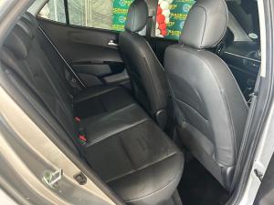 Kia Picanto 1.2 X-Line manual - Image 10