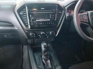 Isuzu D-Max 1.9TD double cab L auto - Image 13