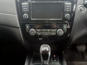 Nissan X-Trail 2.5 4x4 Acenta Tech - Image 12