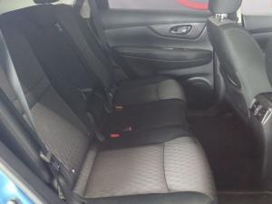 Nissan X-Trail 2.5 4x4 Acenta Tech - Image 15