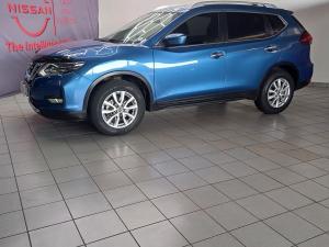 Nissan X-Trail 2.5 4x4 Acenta Tech - Image 4