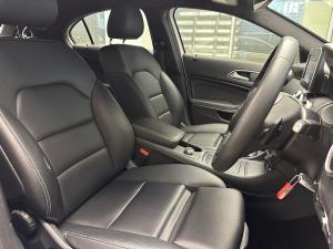 Mercedes-Benz A-Class A200 Style auto - Image 11